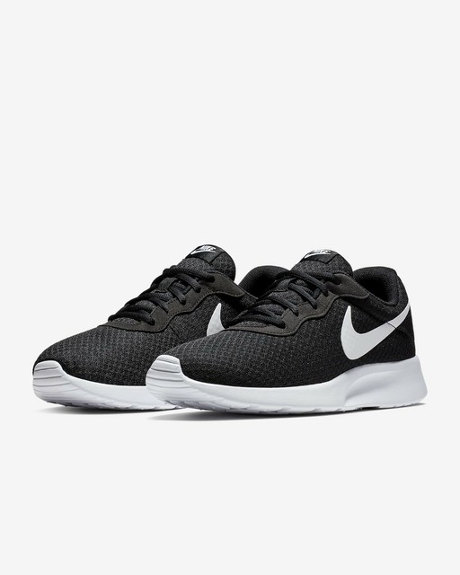 nike tanjun mens all white