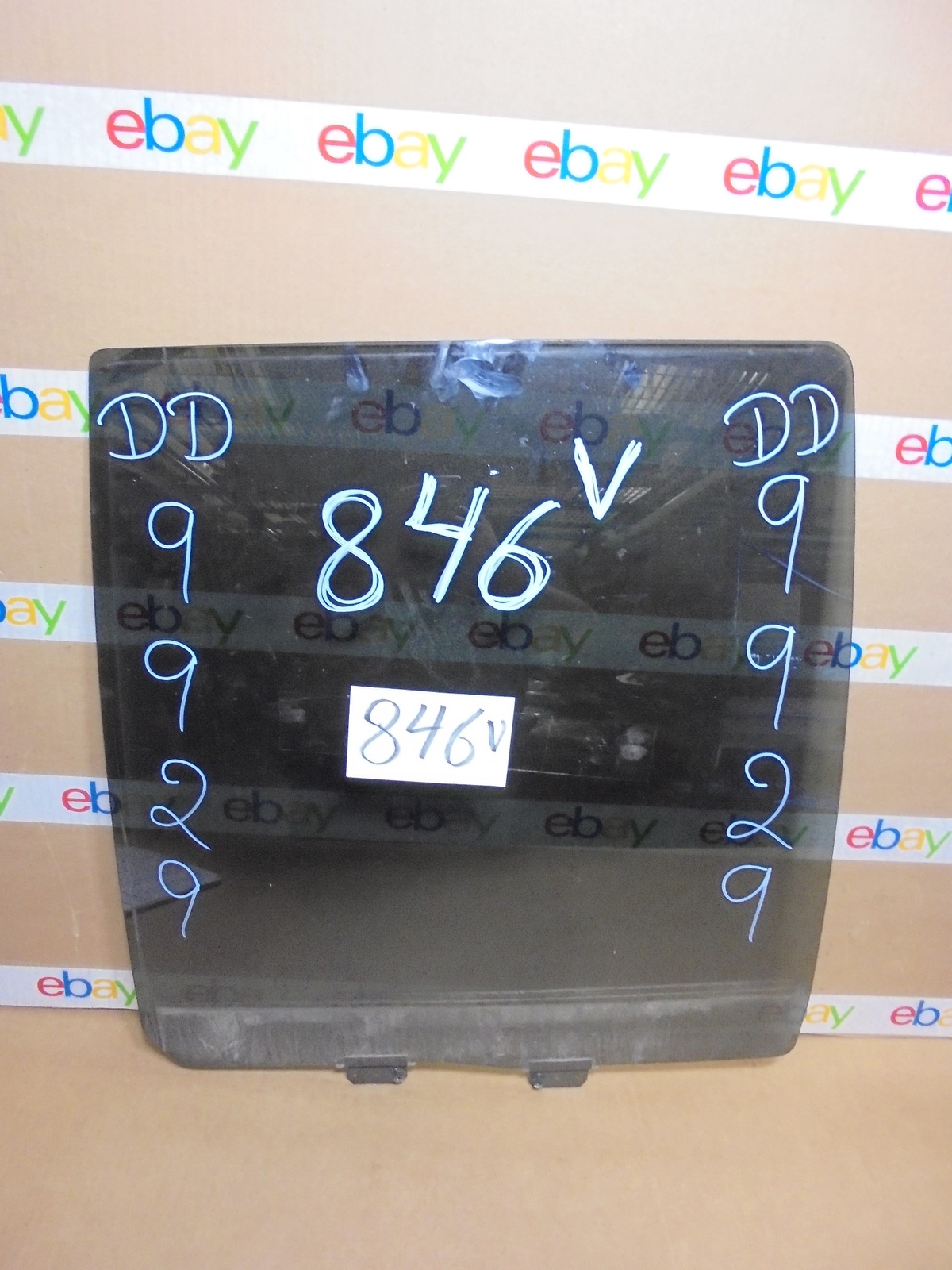 03 04 05 06 FORD EXPEDITION REAR PASSENGER Side Door Glass USED 846-V