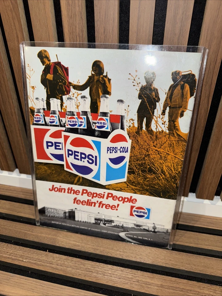 1975 Cincinnati Reds Scorebook George Foster Cover Autographed - Image 3 of 3