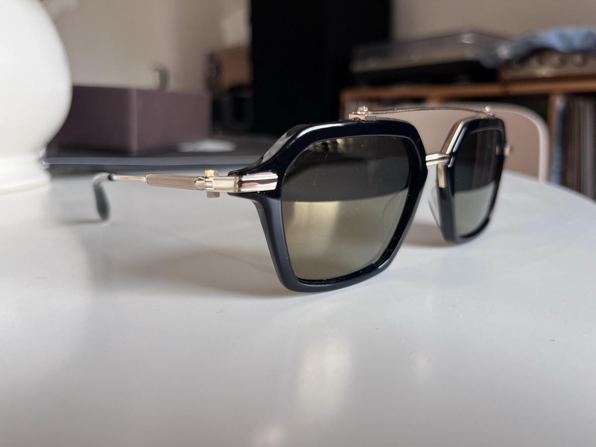 Akoni Akari AKX-413A Sunglasses - Black/Gold with Gold Mirror