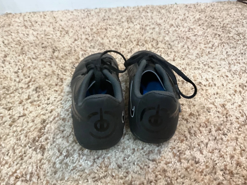 BOTINES DE FÚTBOL NIKE TIEMPO LEGEND 9 TALLA 1.5 JUVENILES Foto 4 de 4