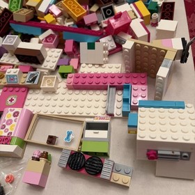 3 Pounds LEGO Friends Animal Care Clinic 41085  Horses Dog Ca Turtle No Figures