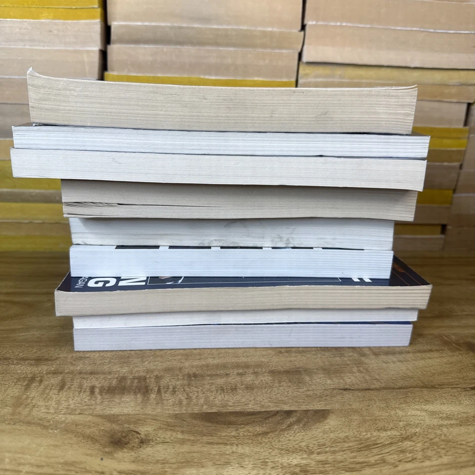 Lot Of 9 Space Science Astronomy Books Hawking Sagan Michio Kaku PB Foto 4 de 4