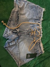 Mini shorts estilo y2k con cordones desgastados tiro bajo
