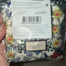 Gucci GWP Set A Three Scrunchies In A Floral Pouch Brand New