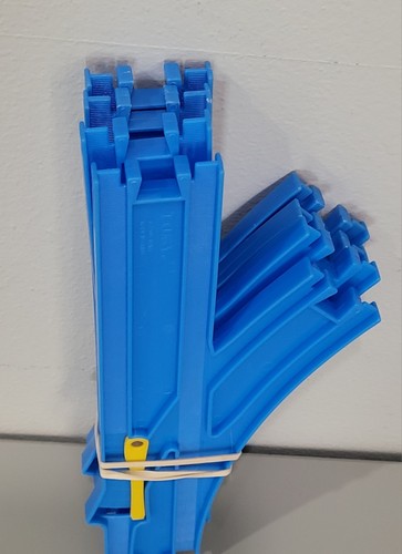 TOMY Blue Train Track Pieces 73x Lot Thomas & Friends Trackmaster 1990s /2000s - Picture 18 of 23