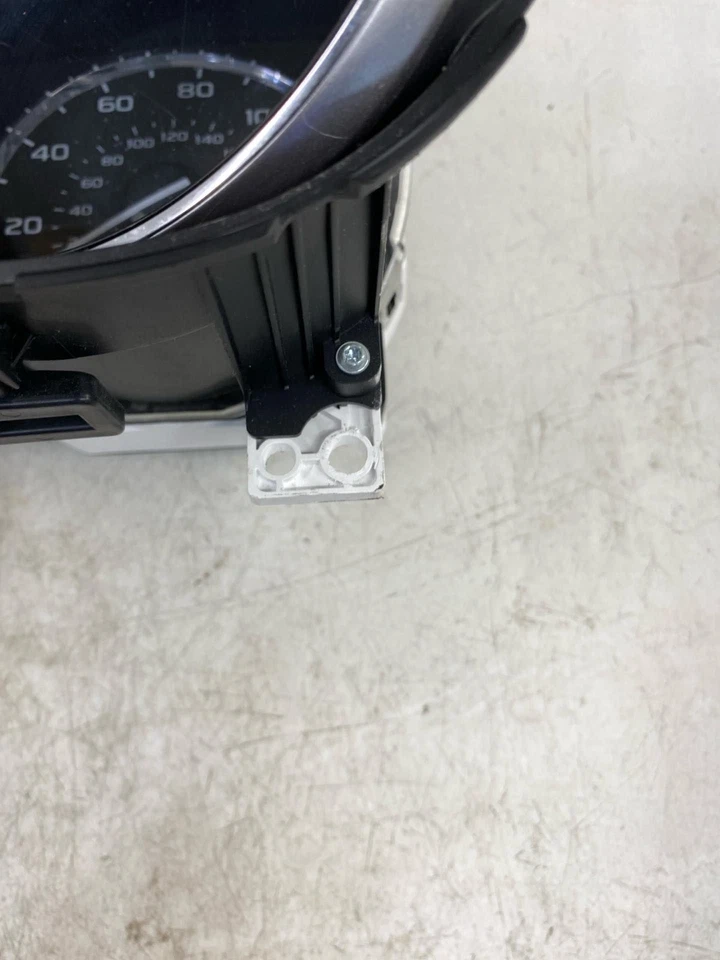 Medidor de velocímetro usado serve: 2016 Subaru Legacy cluster mercado dos EUA 2.5L AT CVT com - Imagem 4 de 4