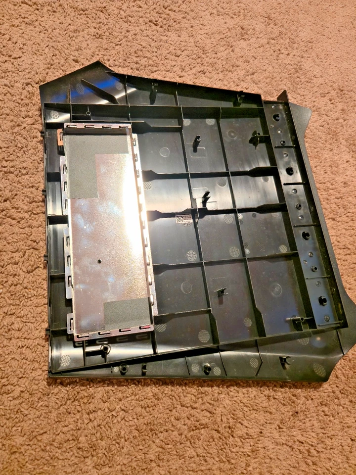 Genuine Rare Alienware Aurora r13 R14 r15 Black Left Side Panel 9RV2X DOC OOD - Image 3 of 3