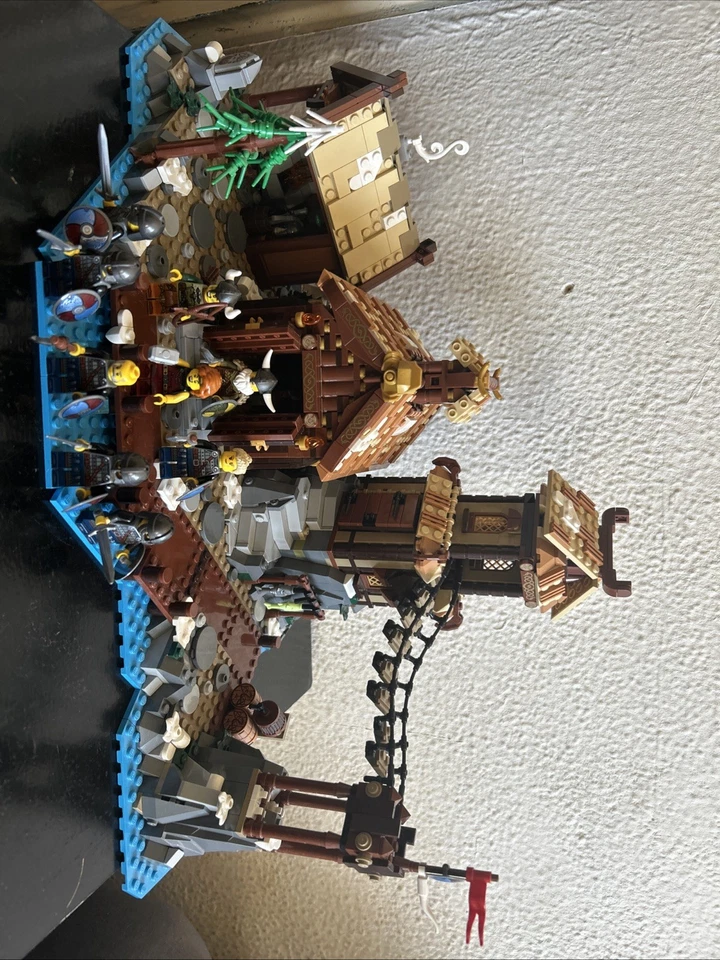 LEGO Ideas 21343 Viking Village, foto 1 de 5