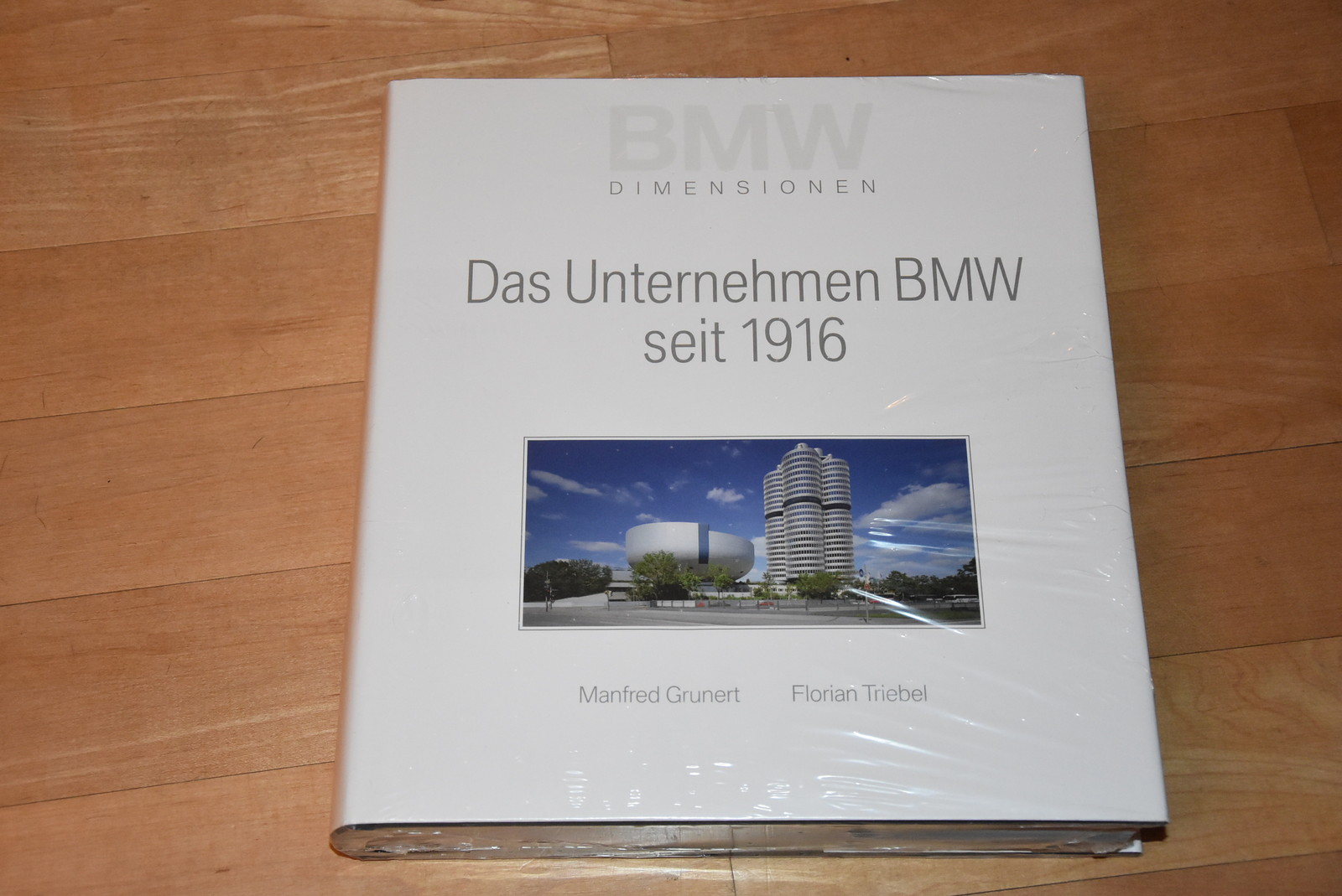 Bmw Dimensionen: Das Unternehmen Bmw Seit 1916 Rar (grunert, Triebel)