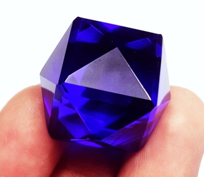 Violetter Topas Lose Edelstein 54.80 Ct GGL Zertifiziert Fancy Cut 1x