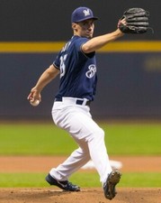 BRENT SUTER 8X10 PHOTO MILWAUKEE BREWERS BASEBALL PICTURE MLB