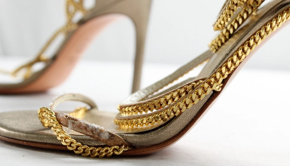 Stuart Weitzman Women's Chain Strap Stiletto Heels LB3 Gold US:8M EU:38.5 - Image 2 of 4