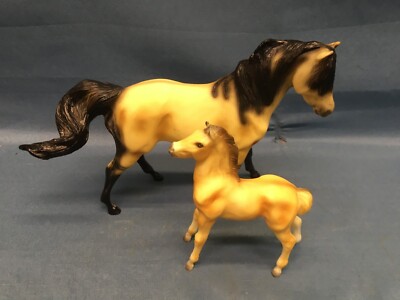 Vintage Breyer Classic #4810 Dawning Mesteño's Mother & Foal SET