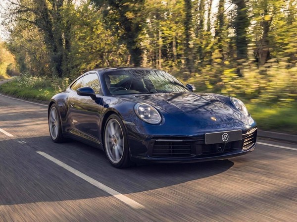 eBay - 2019 Porsche 911 3.0T 992 Carrera...