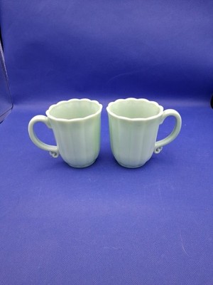 Pioneer Woman Set of 2 Jade Green Jadeite Coffee Tea Mug Scalloped Rims
