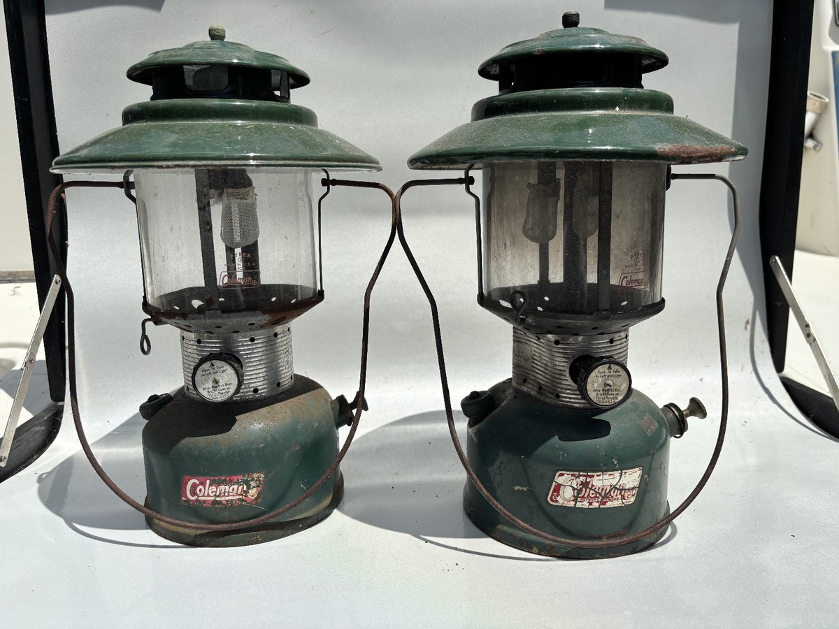 Vintage Coleman Double Mantle Lantern Model 220f - 228f for