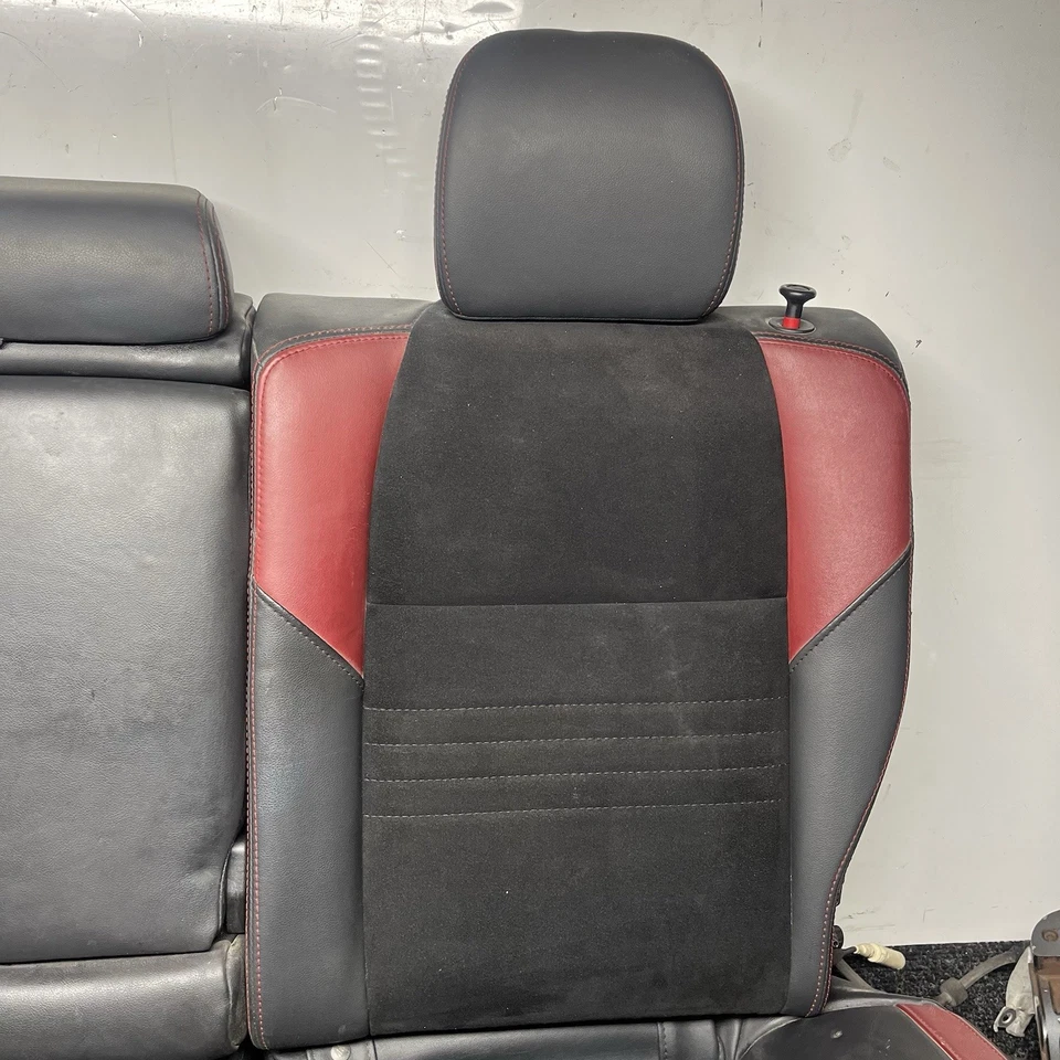 ☑️ 15-21 SUBARU WRX STI OEM REAR ALCANTARA SEAT COMPLETE UPPER LOWER ASSEMBLY - Image 4 of 4