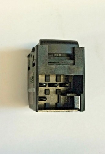 MASTER WINDOW SWITCH ( 4-DOOR ) NEW 901-502 fits GOLF JETTA PASSAT - Picture 2 of 2