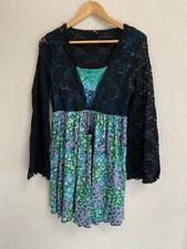 Unbranded Black / Green Lace Dress Size 2
