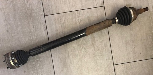 VW Golf IV (1J1) 1.4 16V  AKQ  Antriebswelle Gelenkwelle Welle vorne rechts