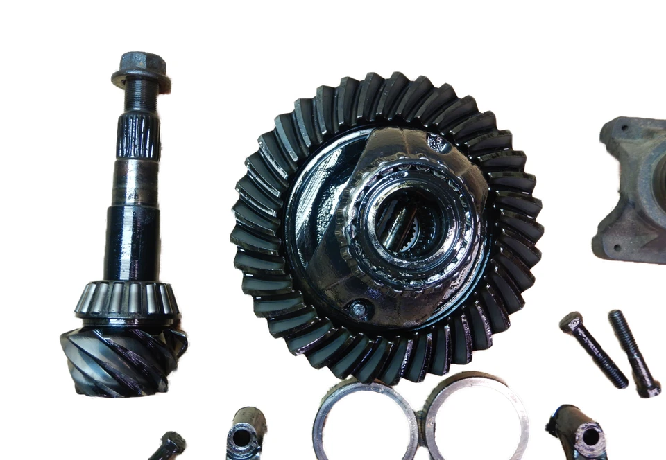 吉普牧马人 YJ TJ Dana 35 后差速环小齿轮托架齿轮组 4: 10 — 第 2/4 张图片
