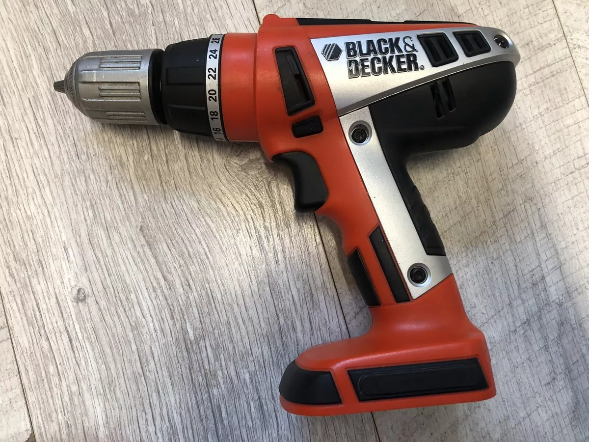 Black Decker HP126F3 Cordless 12V Drill Driver In Working Order
