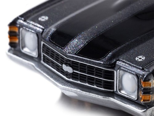 AFX Racing - 1972 SS454 Dusk Gray Metallic w/ Black Rally Stripes HO Scale  - Picture 2 of 5