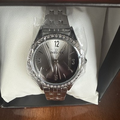 Invicta women display picture 2