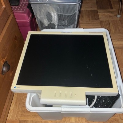 Sonstiges Apple Mac mini 2005 + Monitor