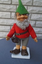 Gepflegter Steiff Zwerg mit grüner Mütze / 37cm mit Ständer