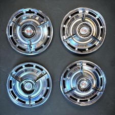 Vtg 1963 1964 Chevrolet Ss 14 Hubcaps Spinner Impala Chevelle Nova 4 Set As Is
