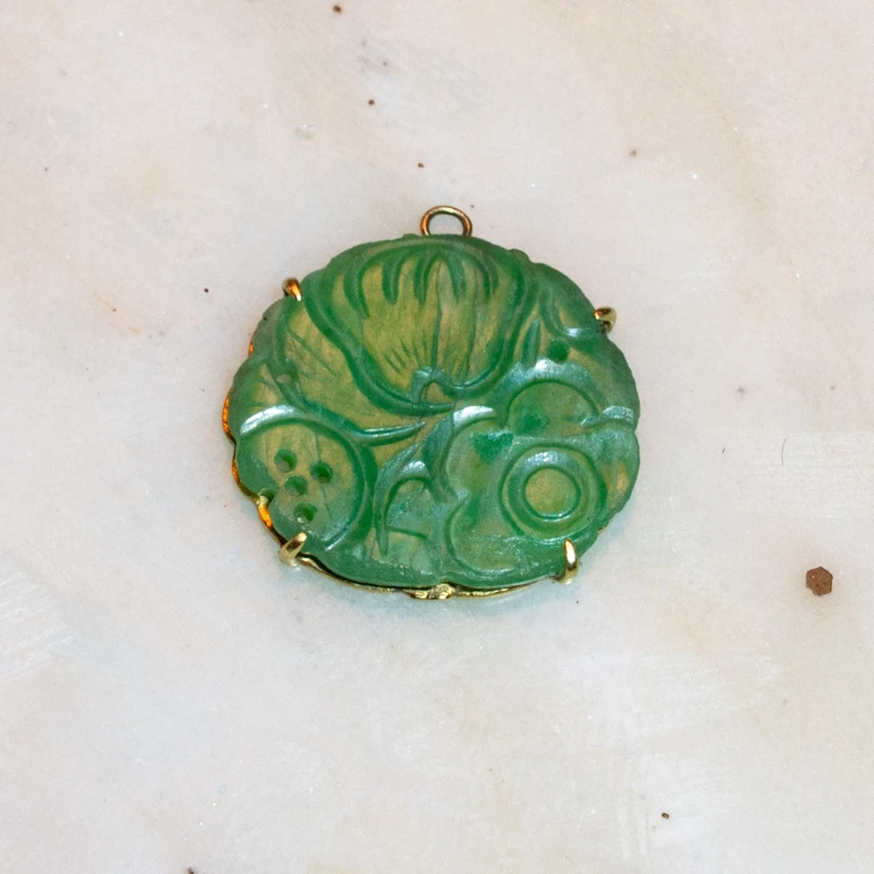Vintage Carved Jade Charm 14K - Image 2 of 4