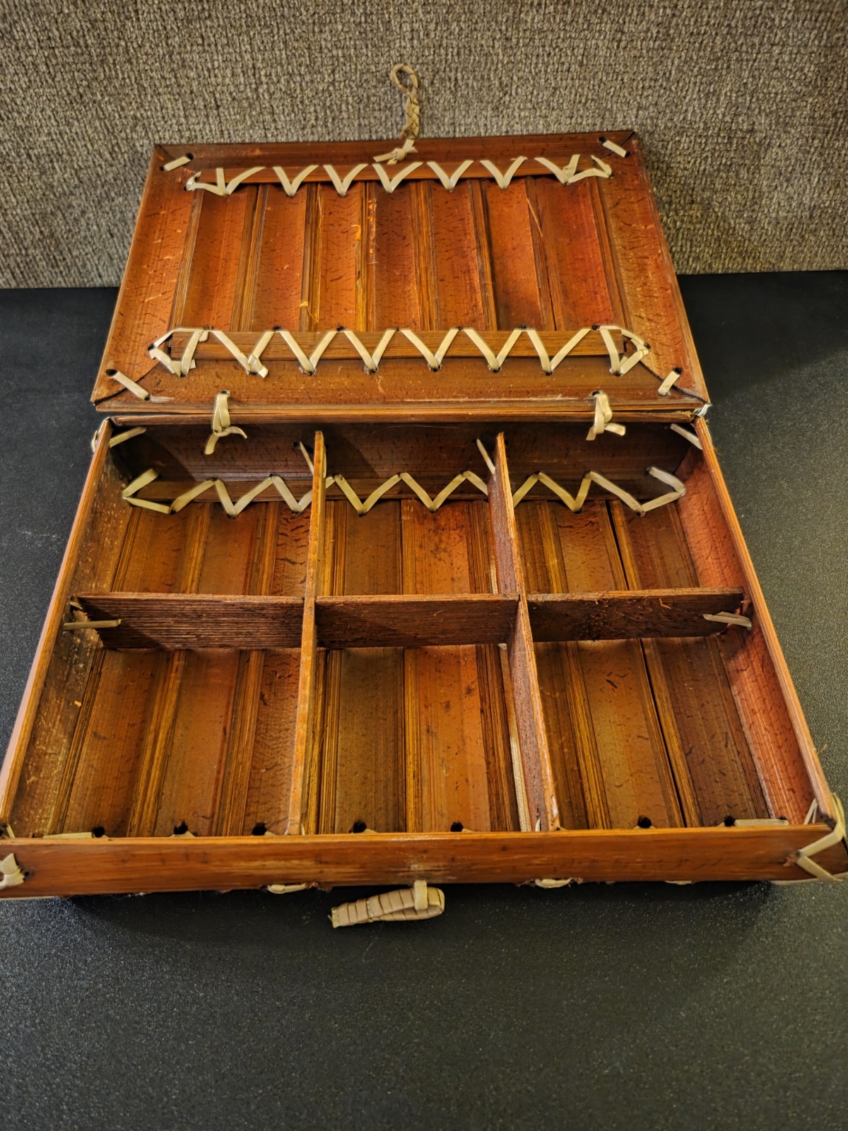 Picture 2 of 6
