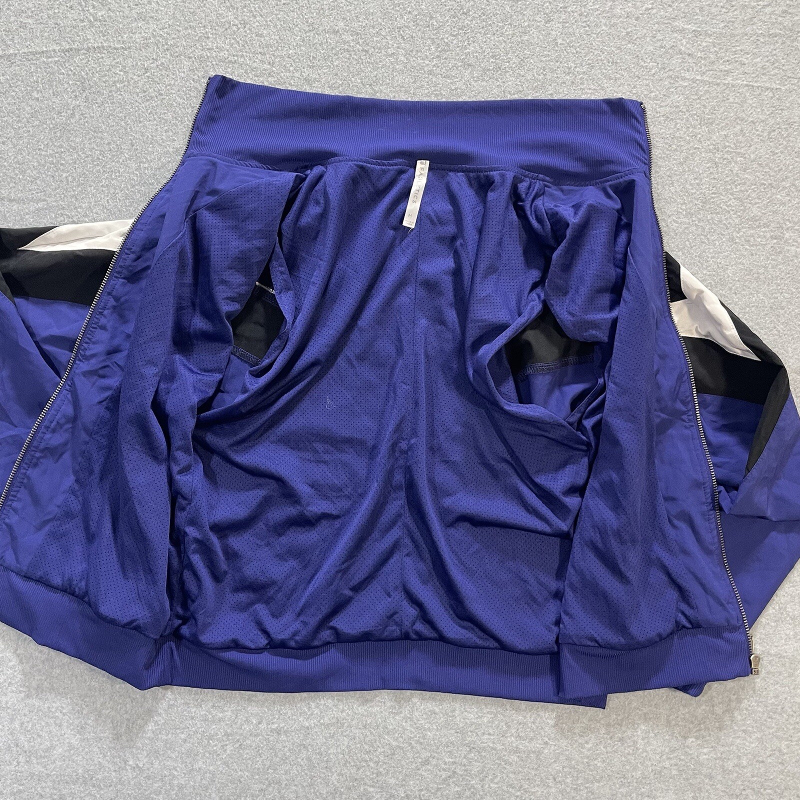 Fabletics Jacket Windbreaker Track Suit Size Medi… - image 13