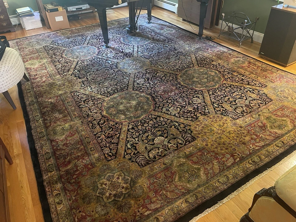 Kasha n Kashane Medallion Floral 9' x 13'  Rug from India 100% Wool - Image 2 of 4