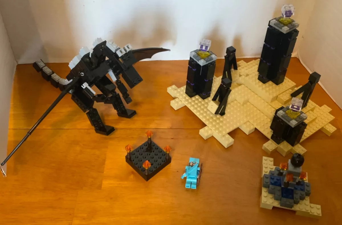 LEGO Minecraft 21117 The Ender Dragon