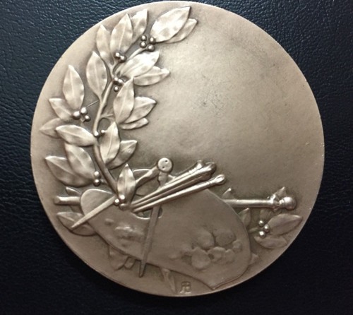 REPUBLIQUE FRANCAISE / ART SCHOOL / BRONZE MEDAL / SIGNED / M72 - Picture 2 of 8