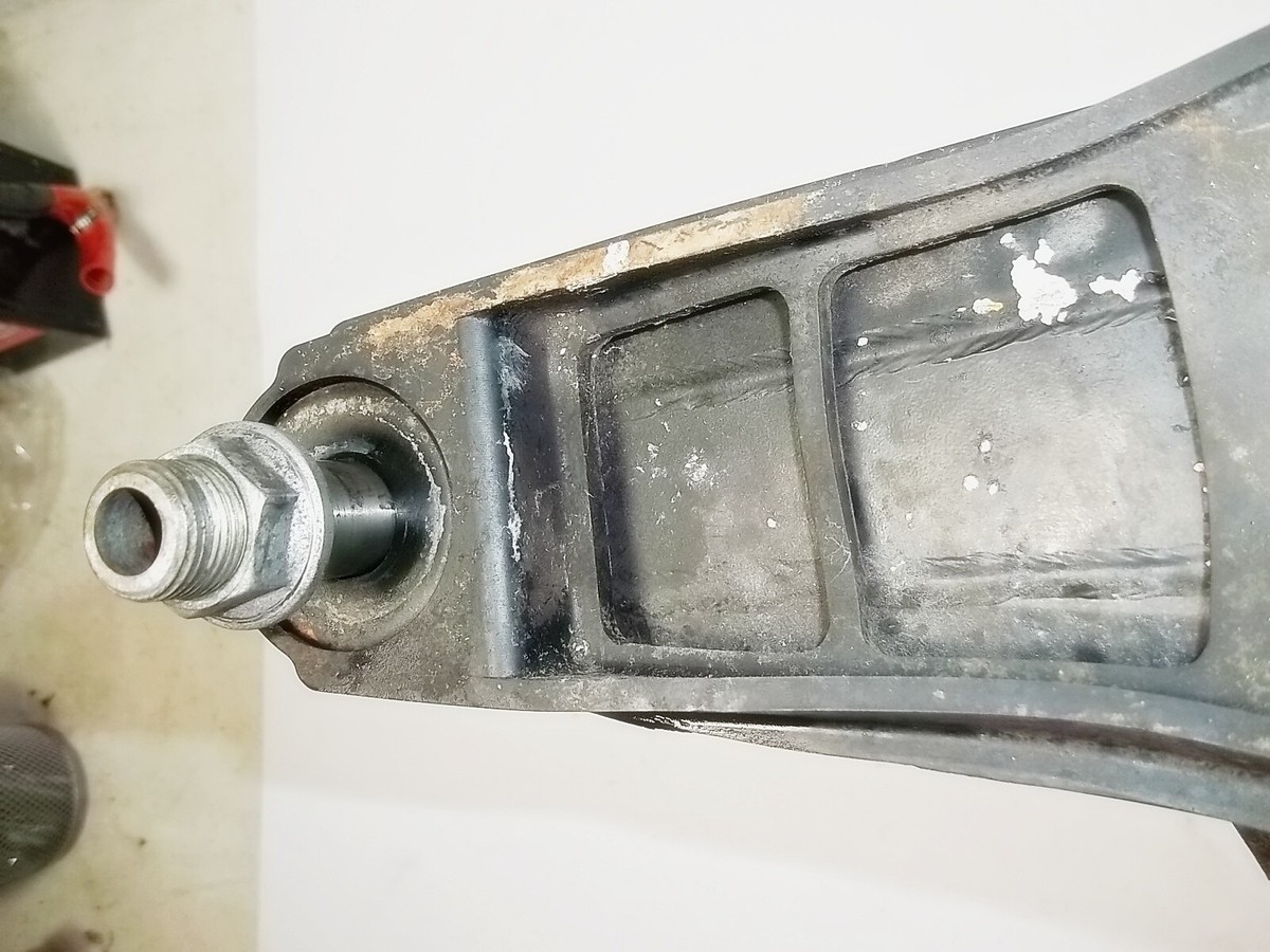 KAWASAKI 93 ZX1100-C NINJA ZX11 SWING ARM 33001-1351-10
