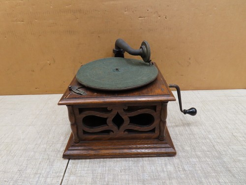 VTG ANTIQUE COLUMBIA CLIENT BZH UNITED TALKING MACHINE PHONOGRAPH SYMPHONY
