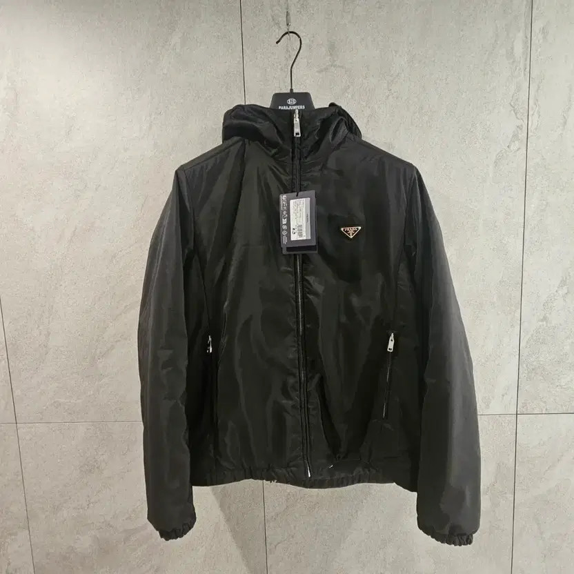 Prada Nylon Puffer Jacket Black Size 52 Brand New thumbnail 3