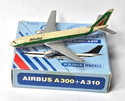 Schabak Nr.: 903 , Jet-Box Airbus A300 + A310 Alitalia vintage -032-