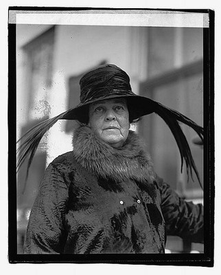 Photo:Mrs O H P Belmont Portrait 1922 Hat Fur Coat
