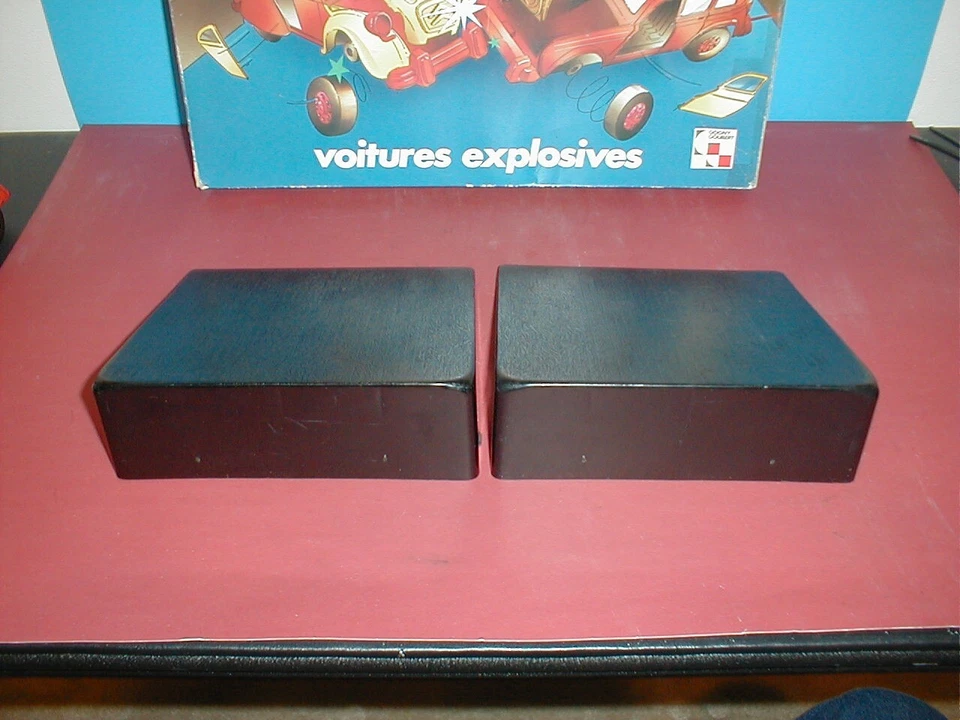 ПОЛНЫЙ ИГРОВОЙ НАБОР GOGNY GOUBERT LES CASCADEURS SMASH UP DERBY CITROEN & RENAULT - Изображение 4 из 4