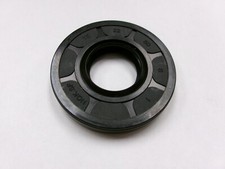 TC 22X50X8 DOUBLE LIPS METRIC OIL / DUST SEAL 22mm X 50mm X 8mm