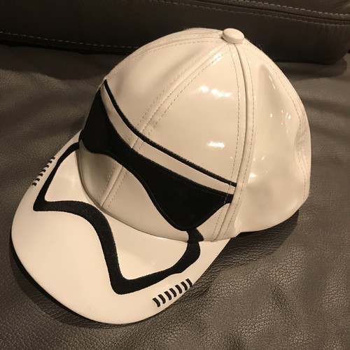 DISNEY STORE STAR WARS STORMTROOPER BOYS WHITE VINYL HAT CAP XS/S (3-6 YEARS ) - Picture 4 of 12