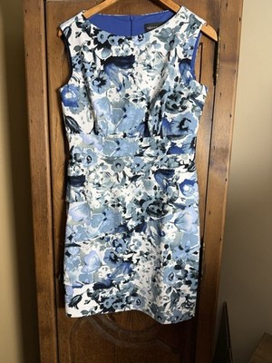 Connected Apparel Women s 10 Blue/Cream Floral Sleeveless tiered Front Skirt
