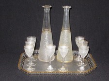 service liqueur cristal givré SAINT LOUIS 8 verres 2 carafes et le plateau