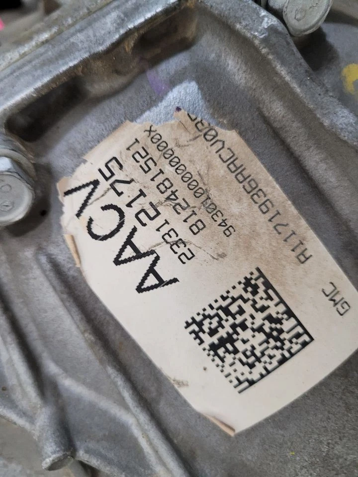 2015 - 2020 CHEVROLET SUBURBAN 1500 Carrier Front 3.08 Ratio Opt GU4 Foto 4 de 4