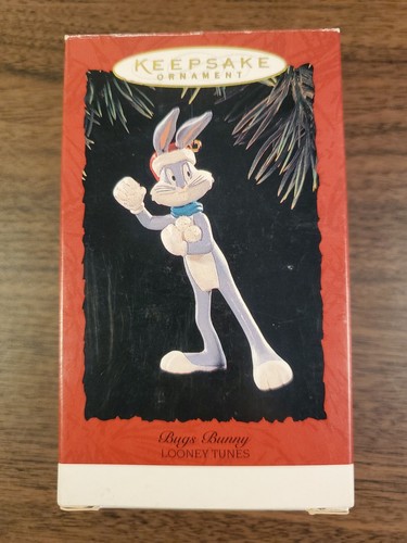 Bugs Bunny Snowball Fight Looney Tunes Hallmark Keepsake Ornament 1995 - Picture 7 of 8